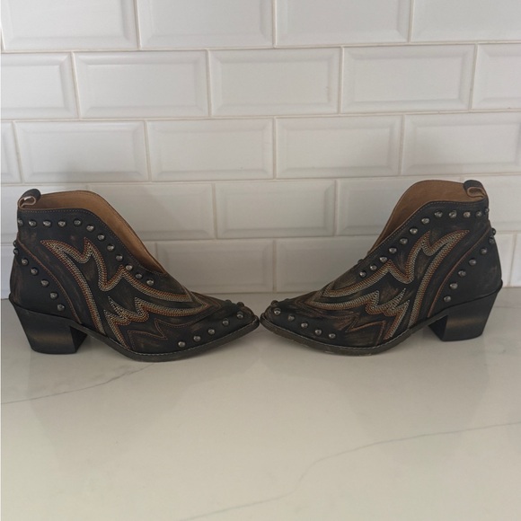 Studded Black Ankle Boots with Unique Stitching - Picture 4 of 5